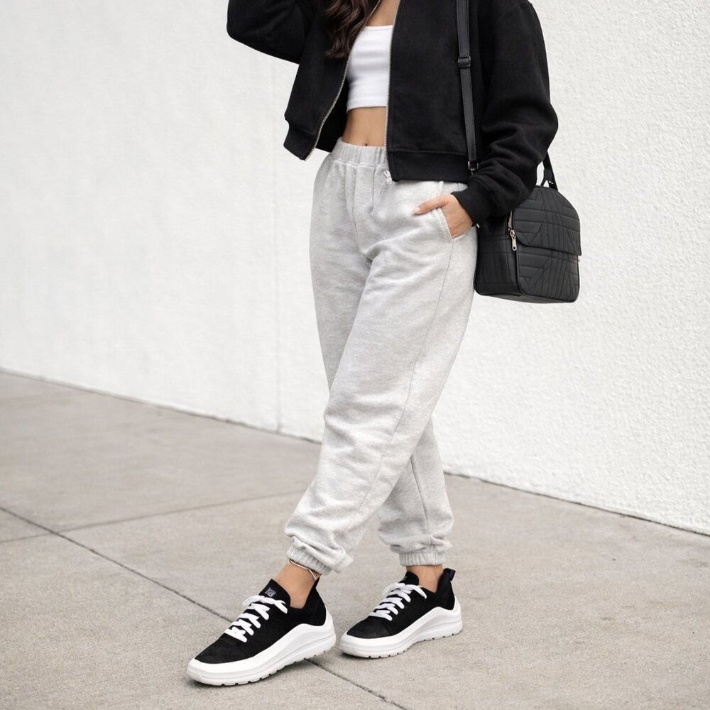 Bueno “Rumor” Black Paris Platform Sneakers EU 40 White Sole Lace-Up